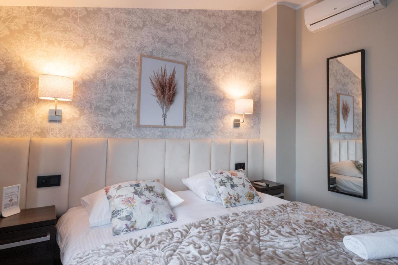 Borkowo  Zloty Staw Bed & Breakfast エクステリア 写真