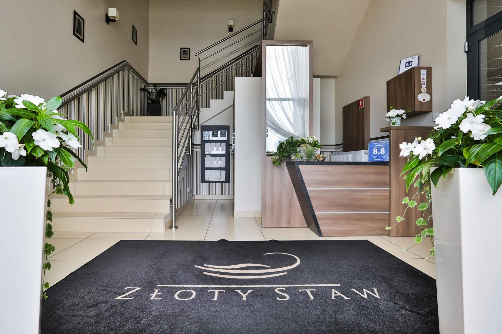 Borkowo  Zloty Staw Bed & Breakfast エクステリア 写真